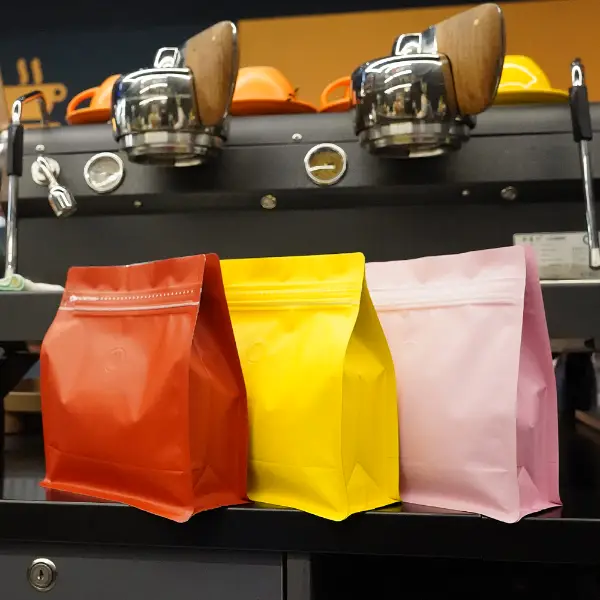 500コーヒー包装用の複数色のG横ストックバッグ