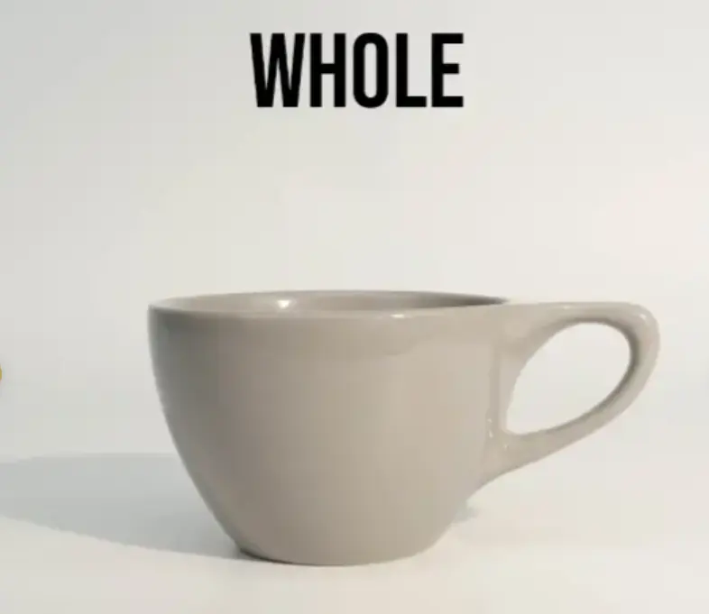 コーヒー用の陶器カップ